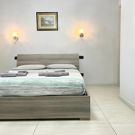 One Key Guest house *
