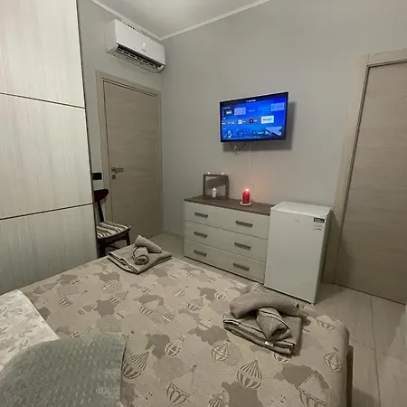 Guest house One Key *